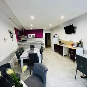 https://ludotel.hotels-rhonealpes.com